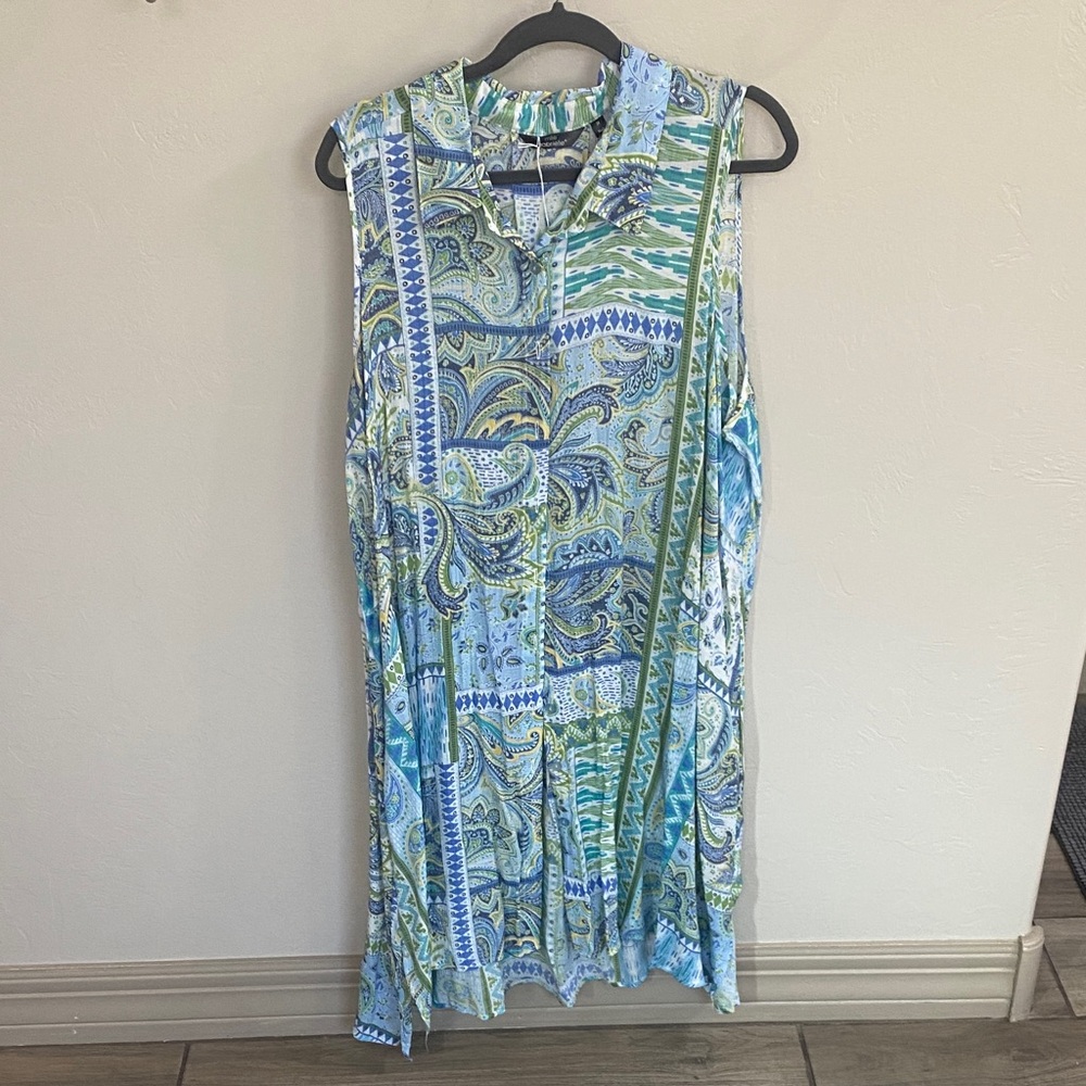Sleeveless Blue and Green Paisley Dress